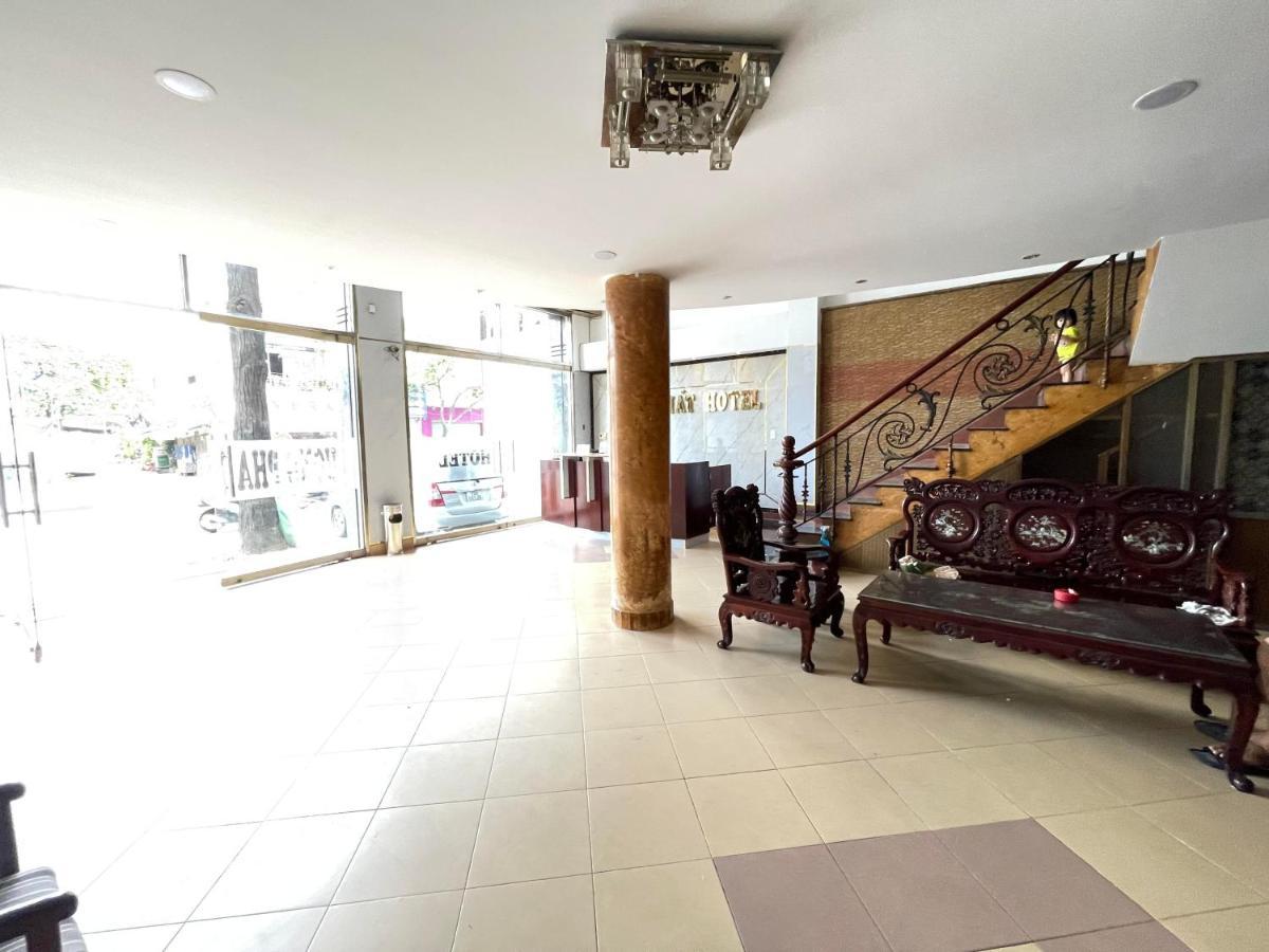 Khach San Hong Phat Хошимін Екстер'єр фото